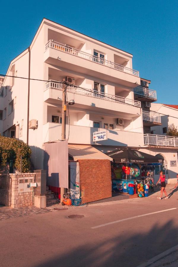 Apartments Laura Neum Exterior photo